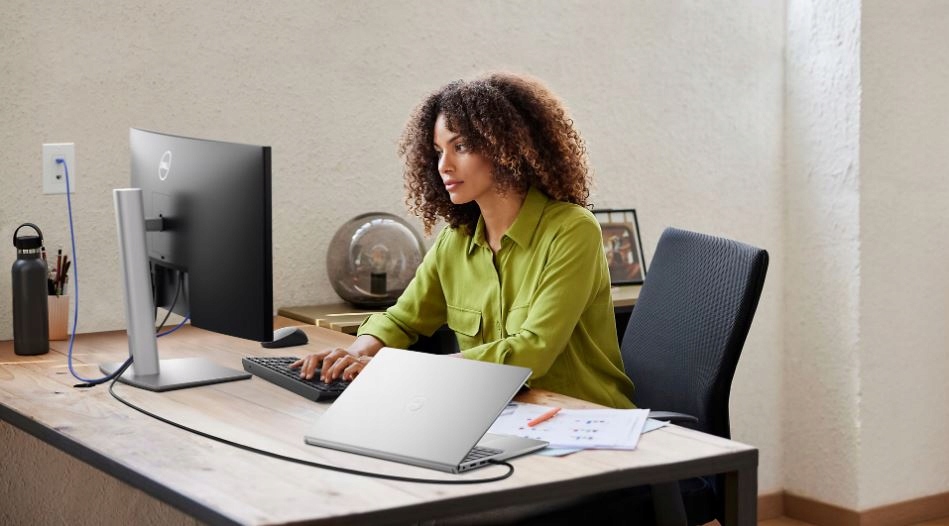 Laptop Dell Inspiron 7640 Ultra 9 185H 16GB 512GB 16" FHD+ Touch W11 Pro - obrazek 14